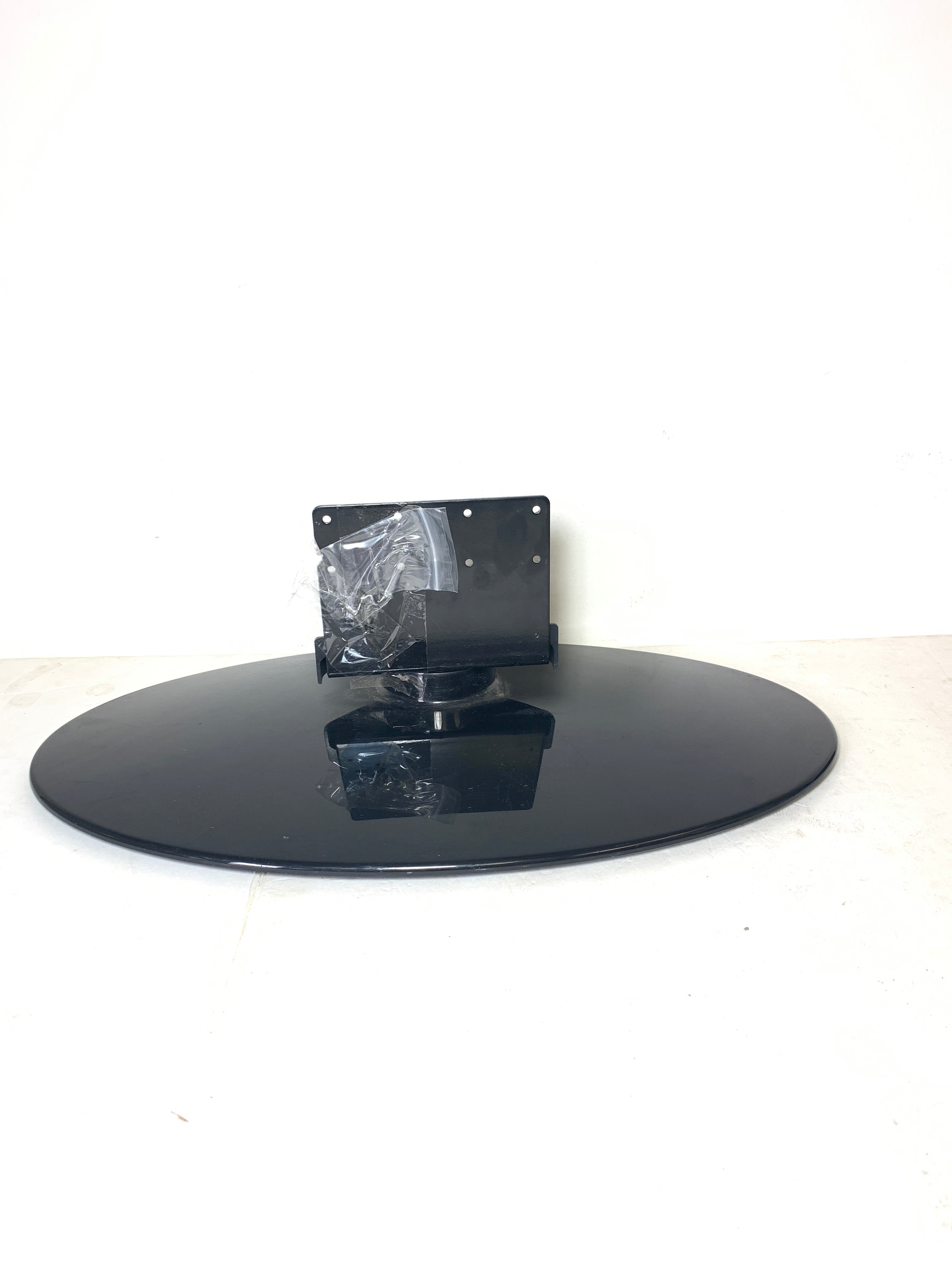 Dynex DX-32LD150A11 TV Stand/Base