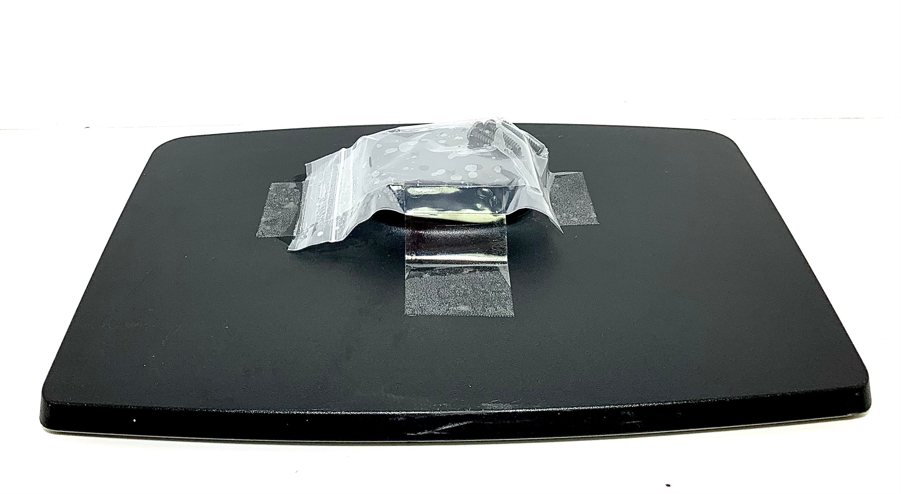 Dynex DX-32L221A12 TV Stand/Base