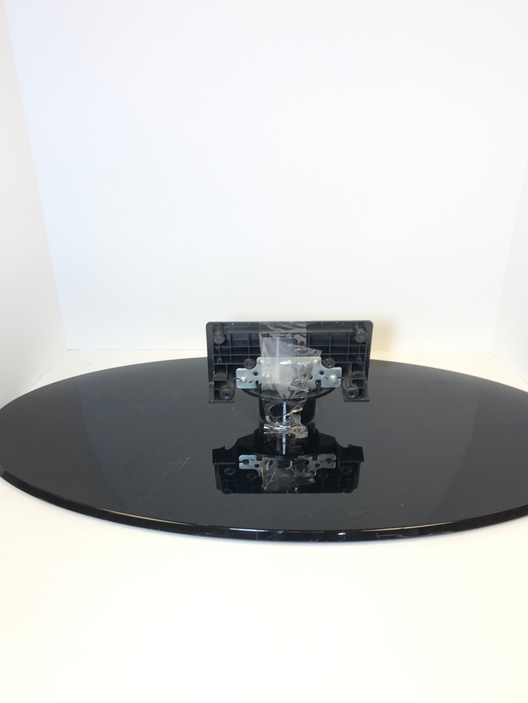 Element ELDFT404 TV Stand/Base