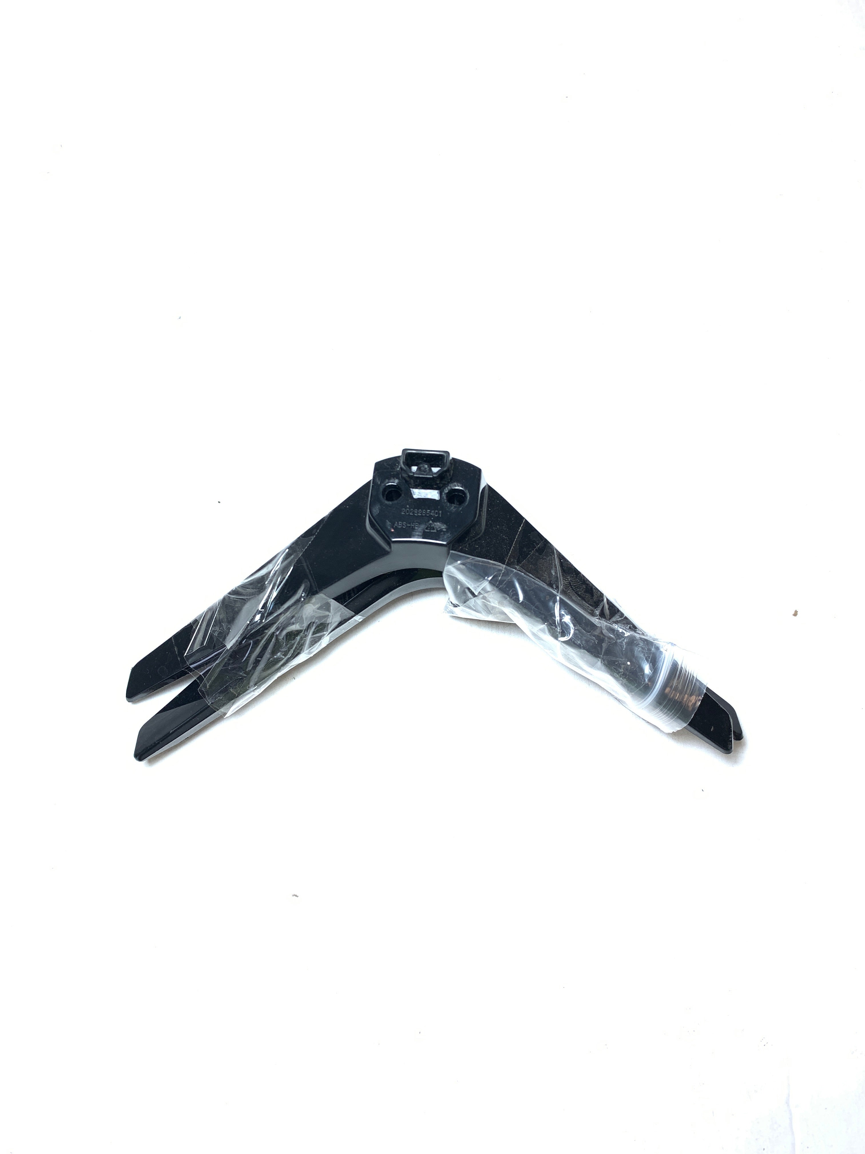 Insignia NS-32D220NA18 TV Stand/Legs