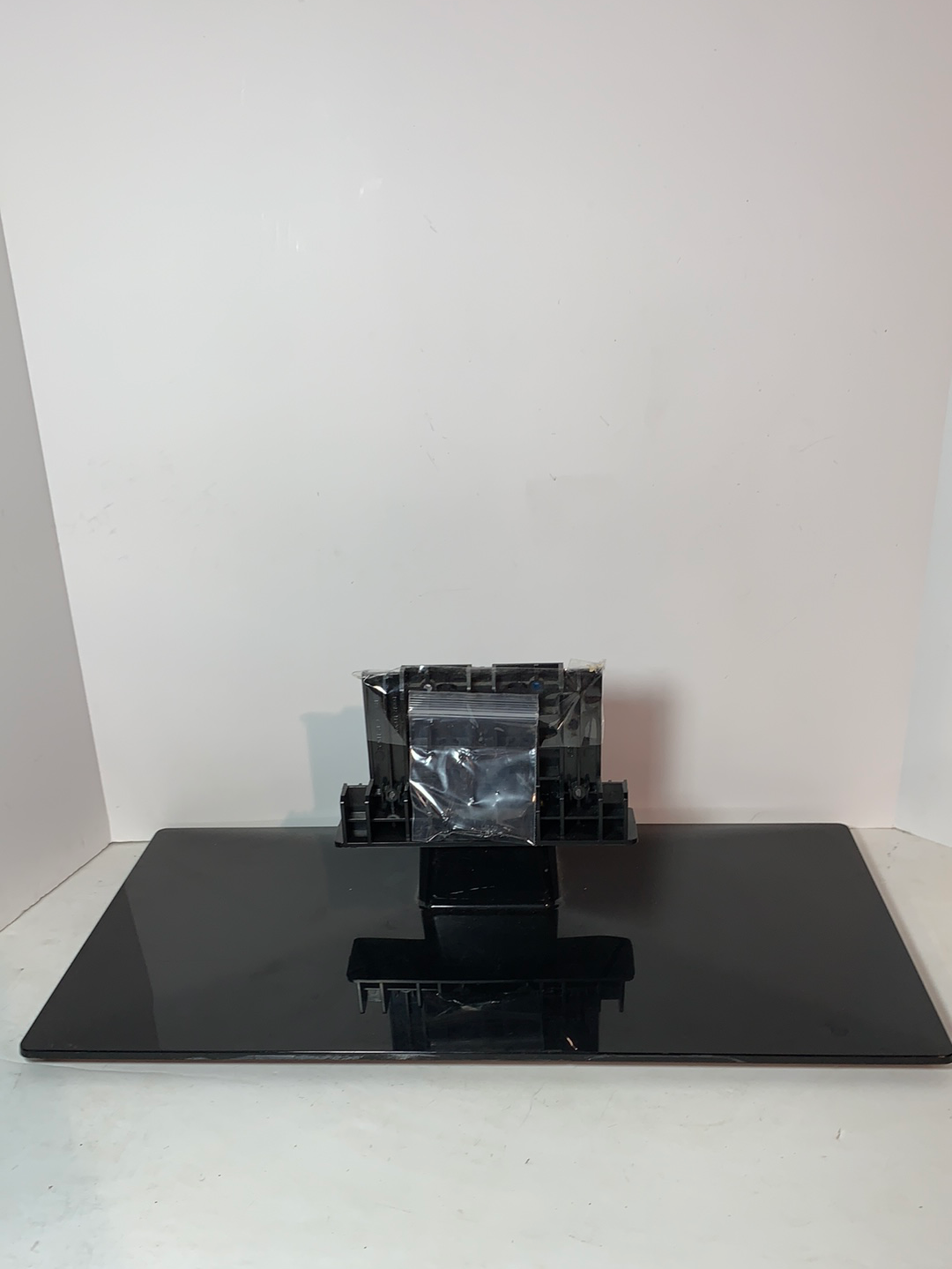 LG 37CS560-UE TV Stand/Base