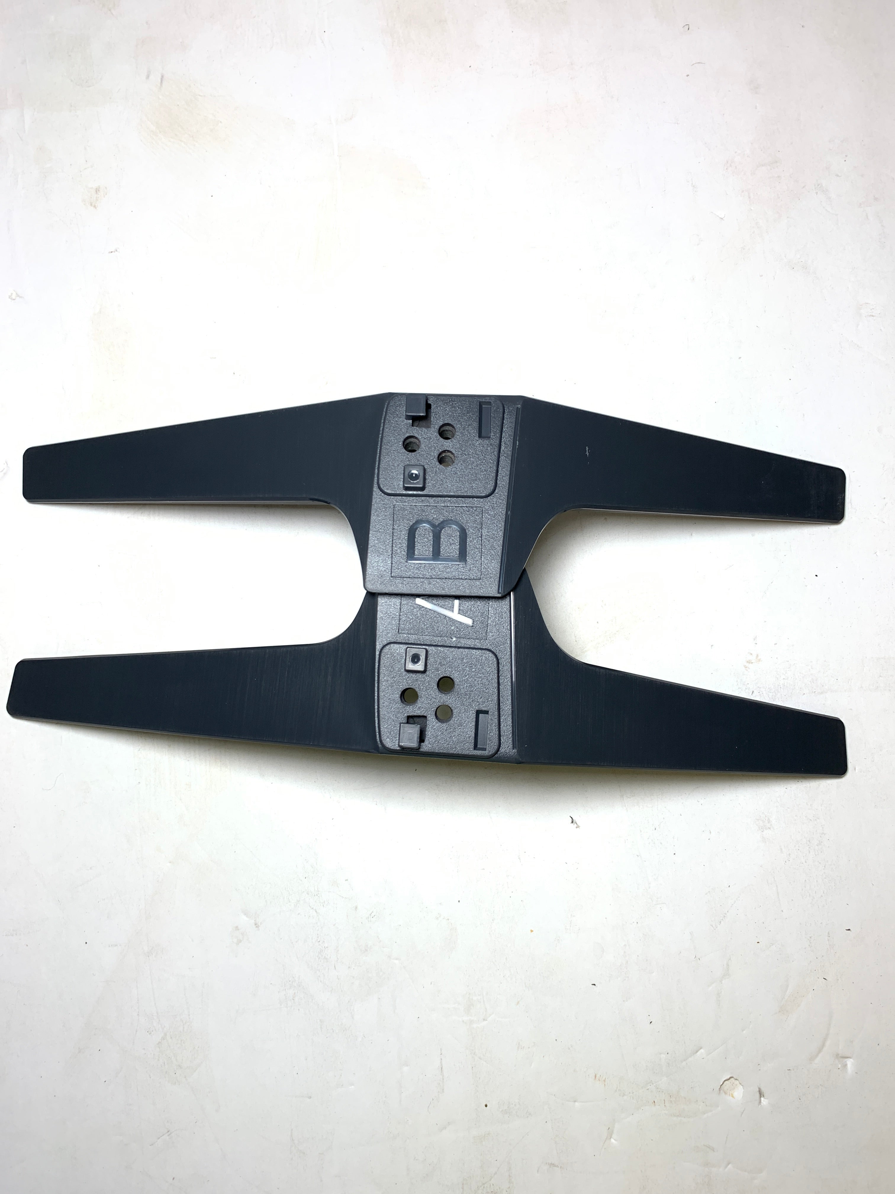 LG 75UK6190PUB TV Stand/Legs