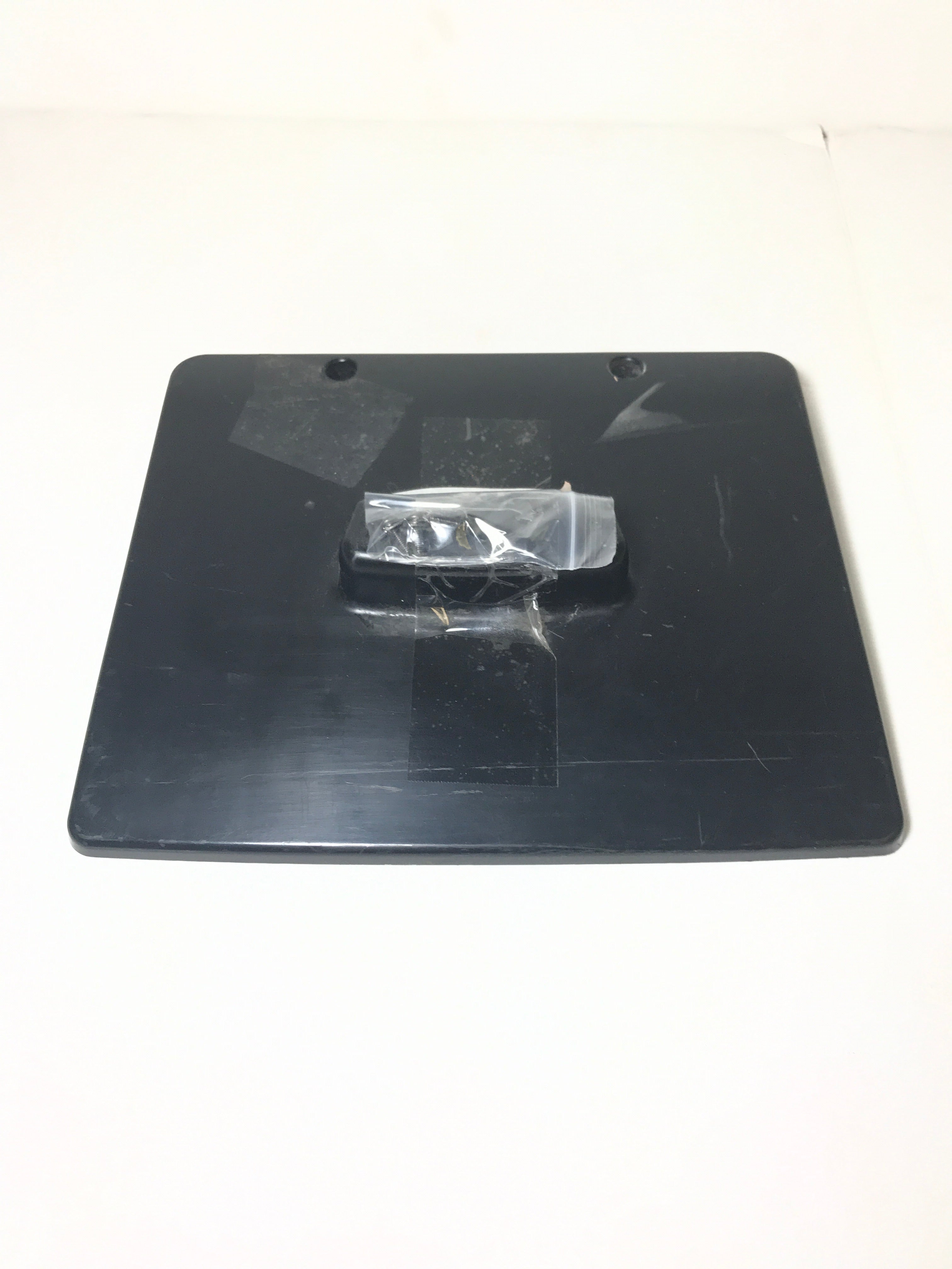 Magnavox 22MF339B/F7 TV Stand/Base