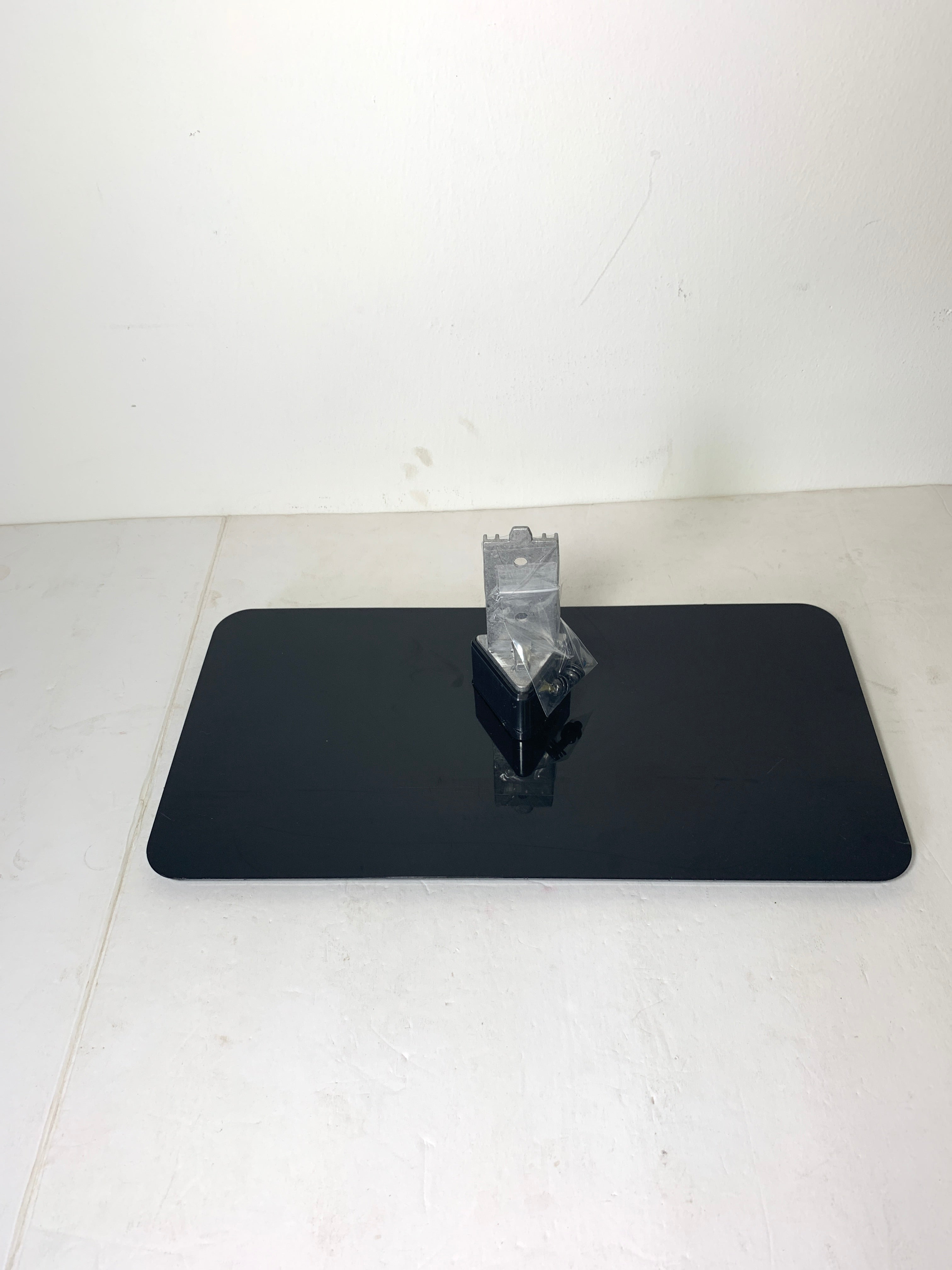 Vizio E390-B1E TV Stand/Base