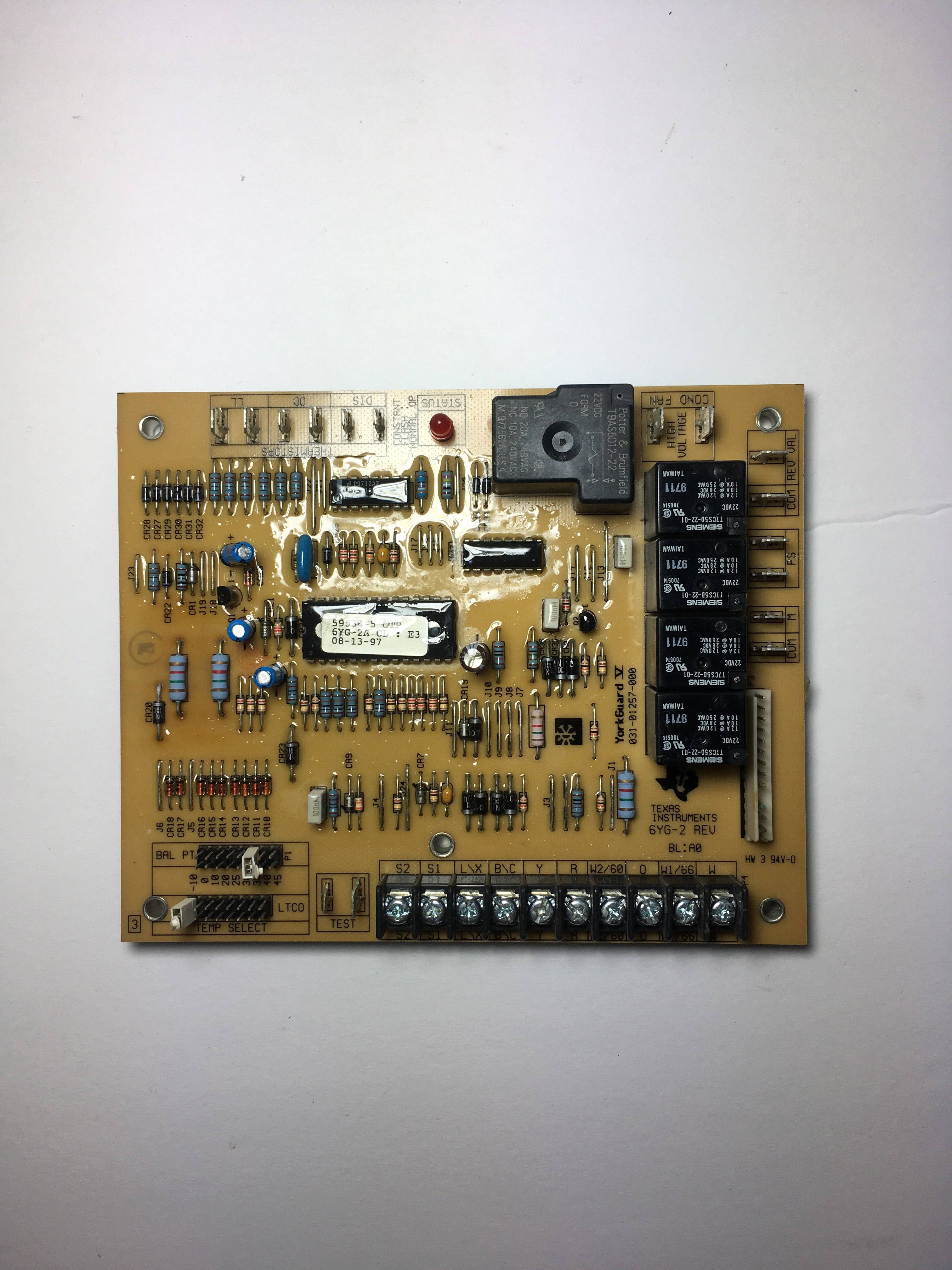 York Coleman 031-01257-000 Defrost Control Board