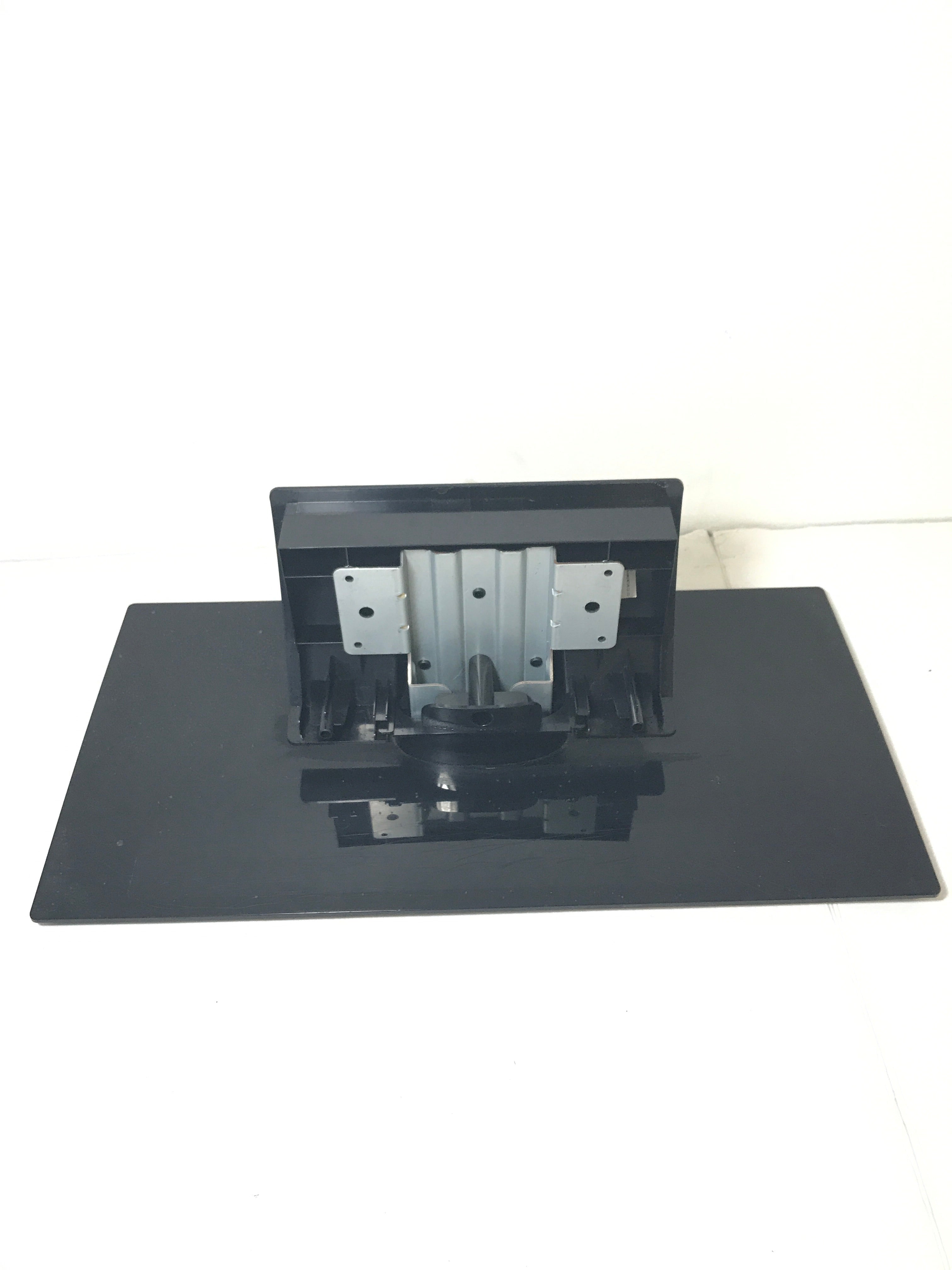 Vizio VA370M TV Stand/Base