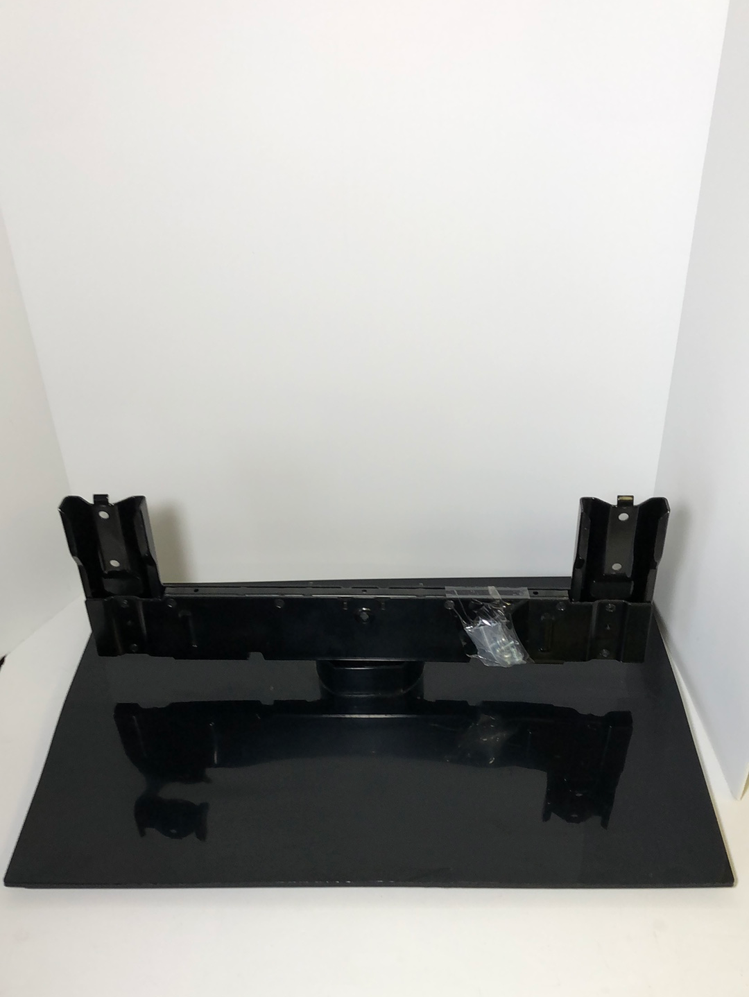 Sharp LC60LE831U / LC60LE745U TV Stand/Base