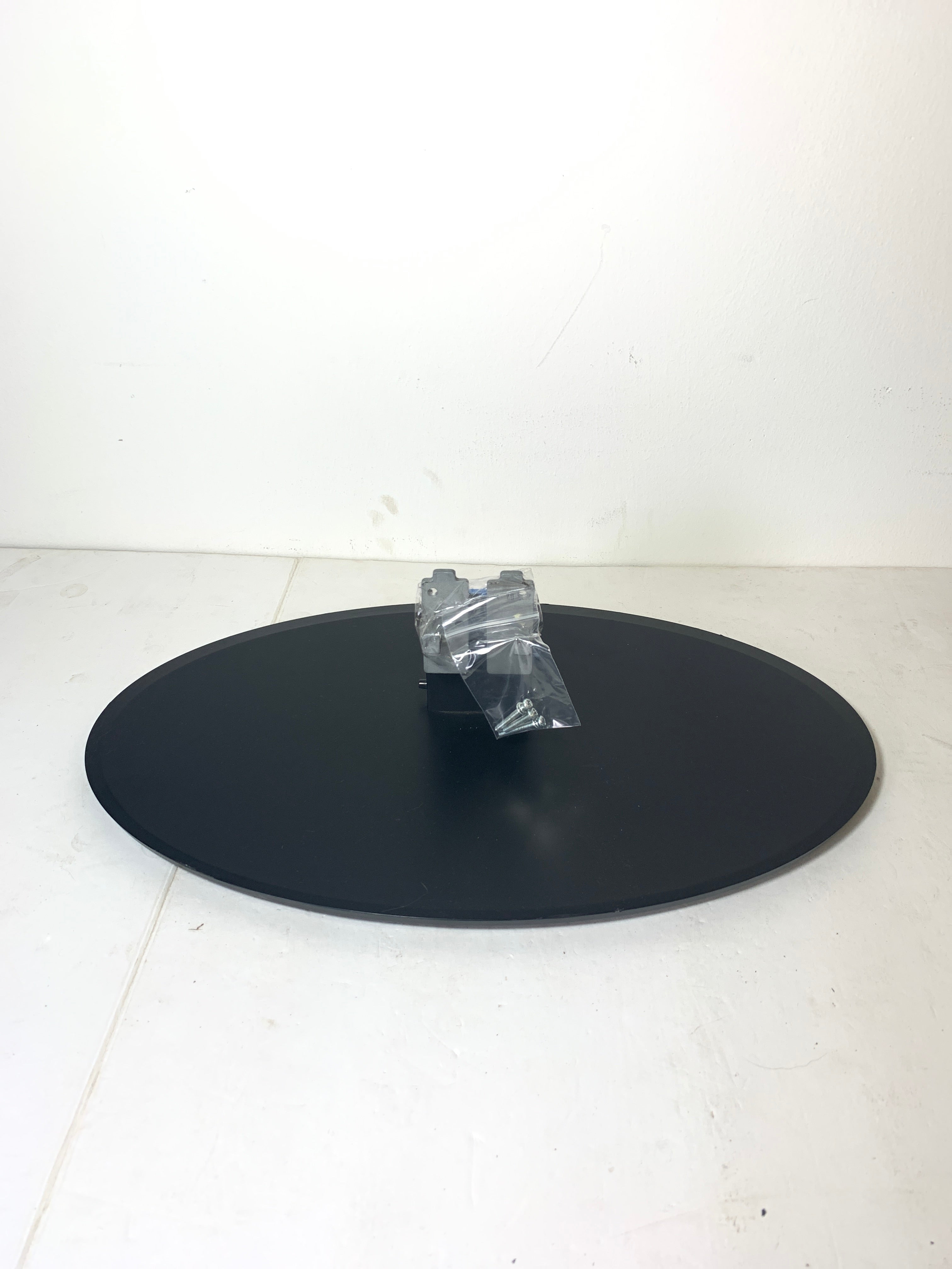 LG 23LC1RB TV Stand/Base