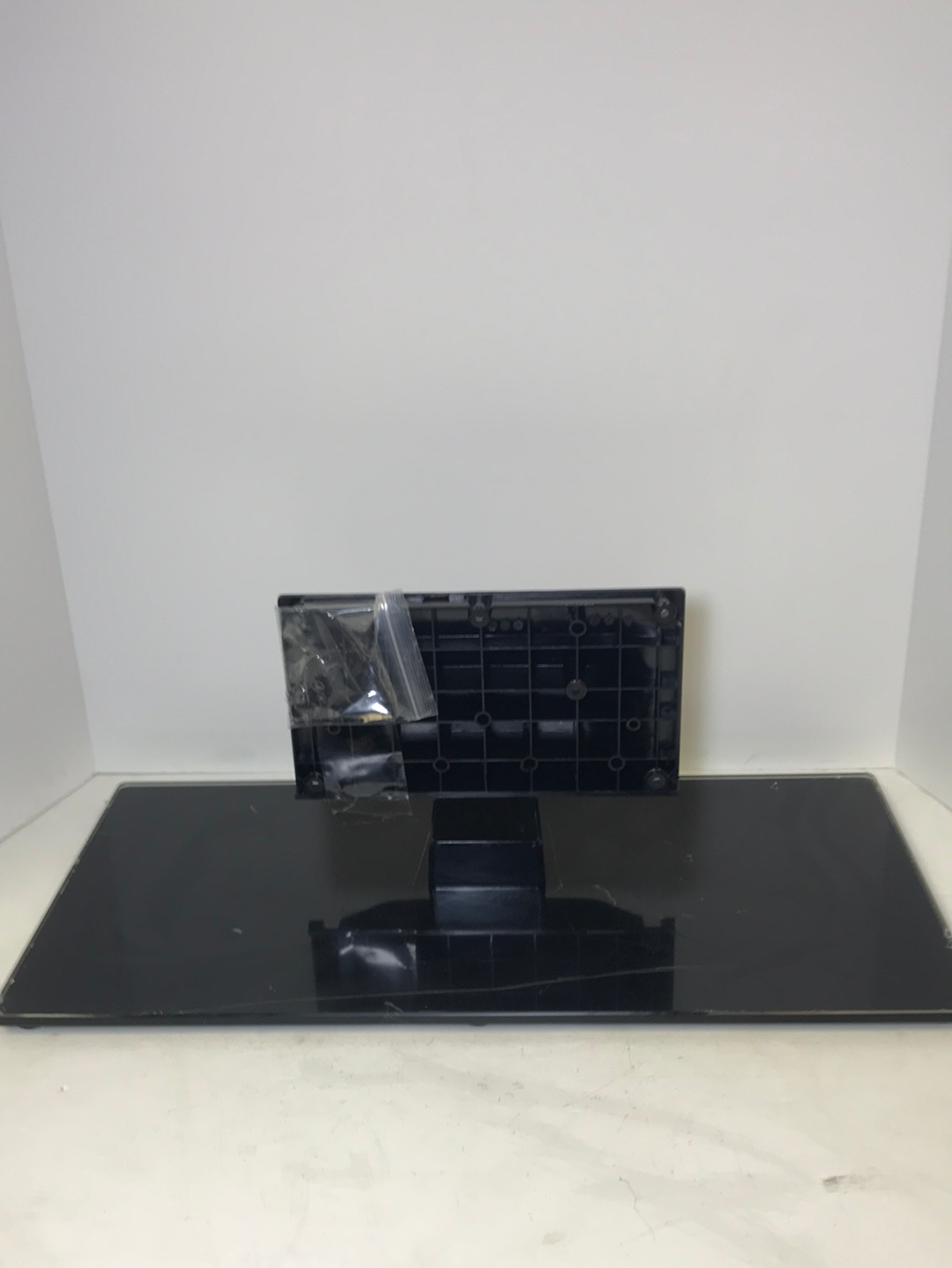 Element ELEFW504 TV Stand/Base