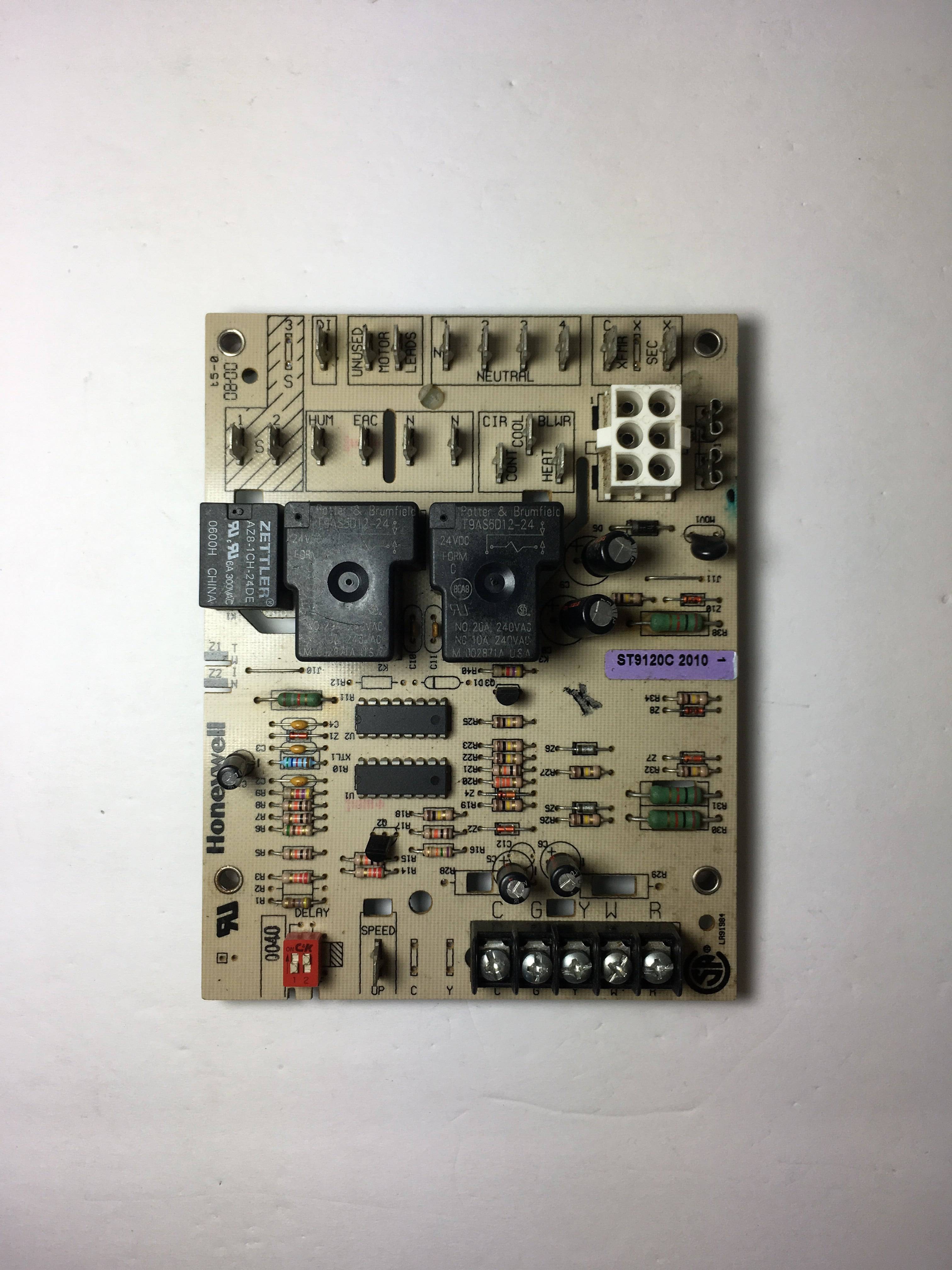 Honeywell ST9120C2010 Furnace Control Board