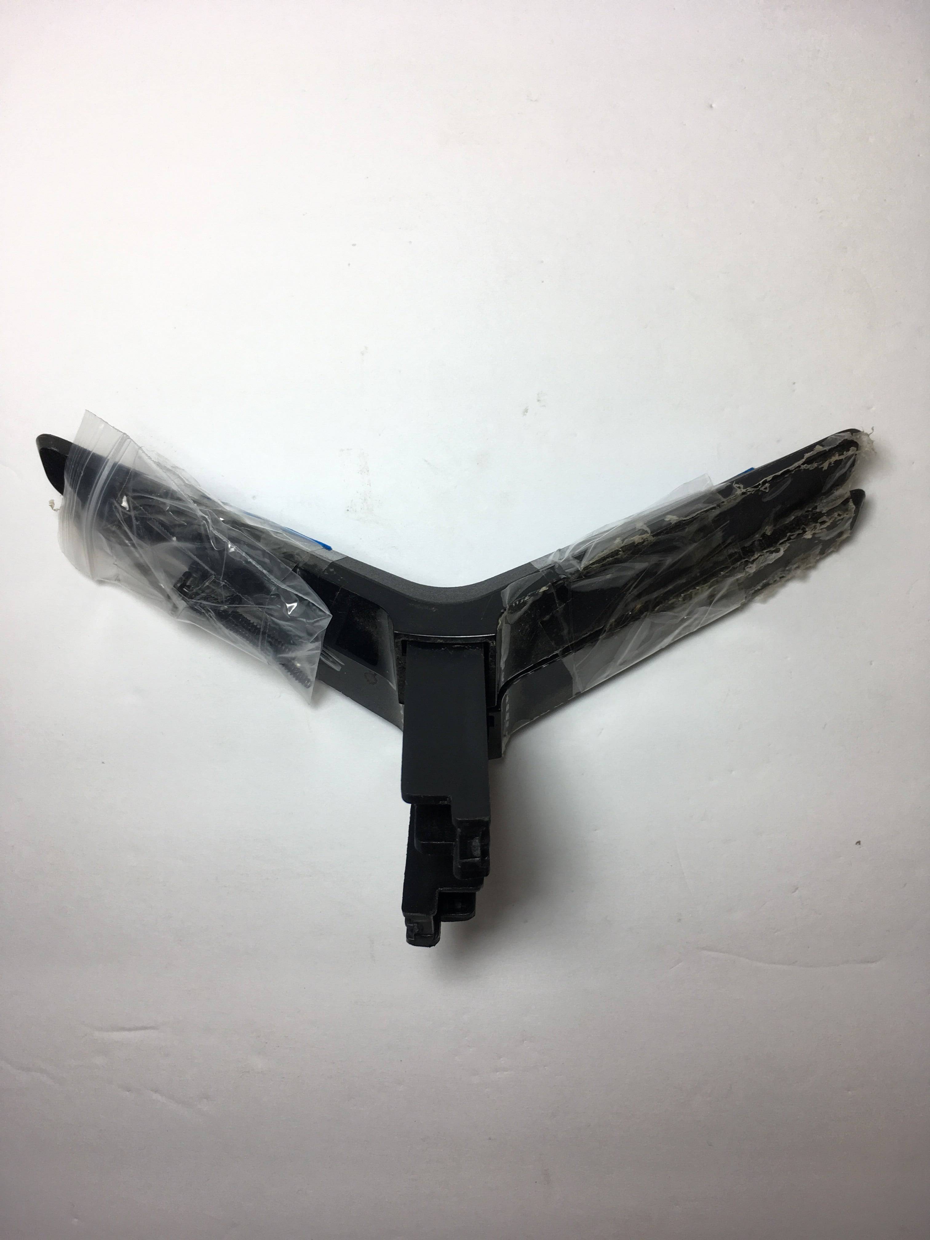 Vizio D39HN-E0 TV Stand/Base