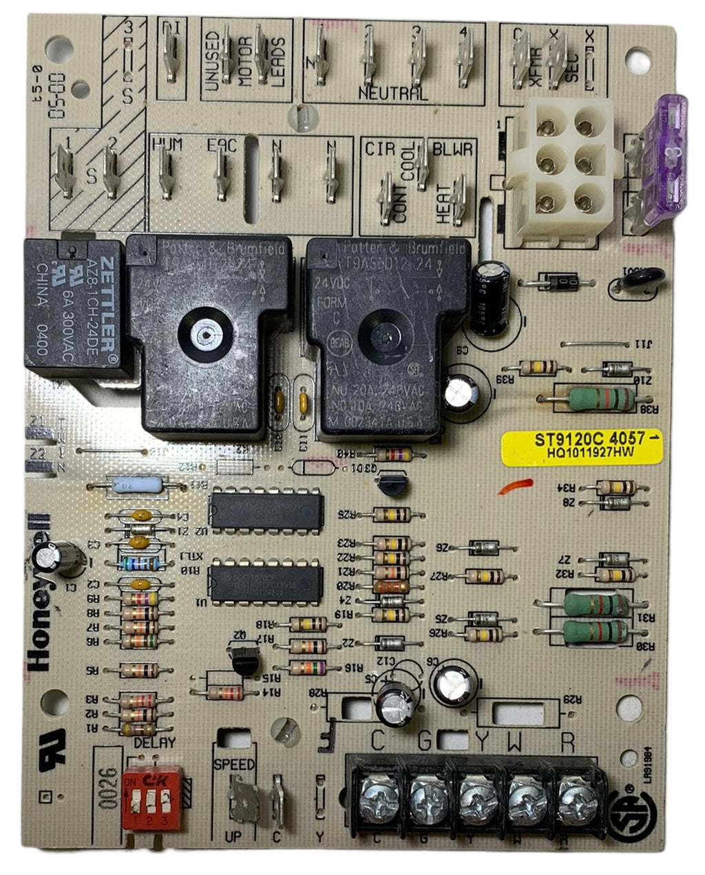 Furnace Control Unit Honeywell ST9120C4057 Furnace Control Board