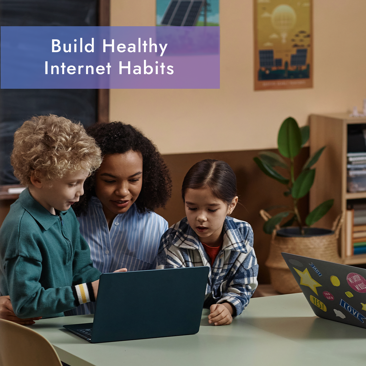 FX20 Wi-Fi Router with SmartWeb Filter Protection & Defense-in-Depth Security