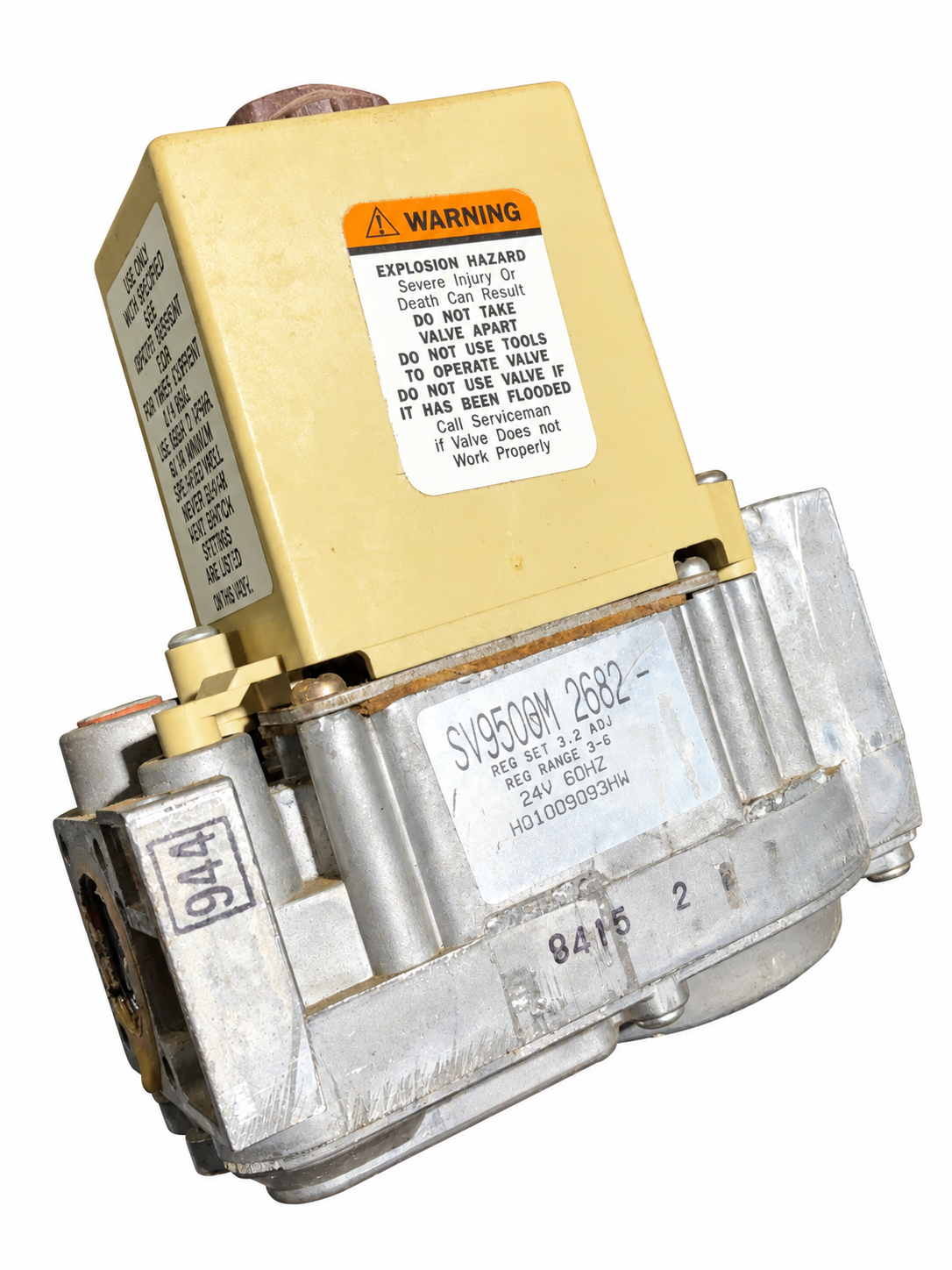Honeywell SV9500M2682 gas valve on white background