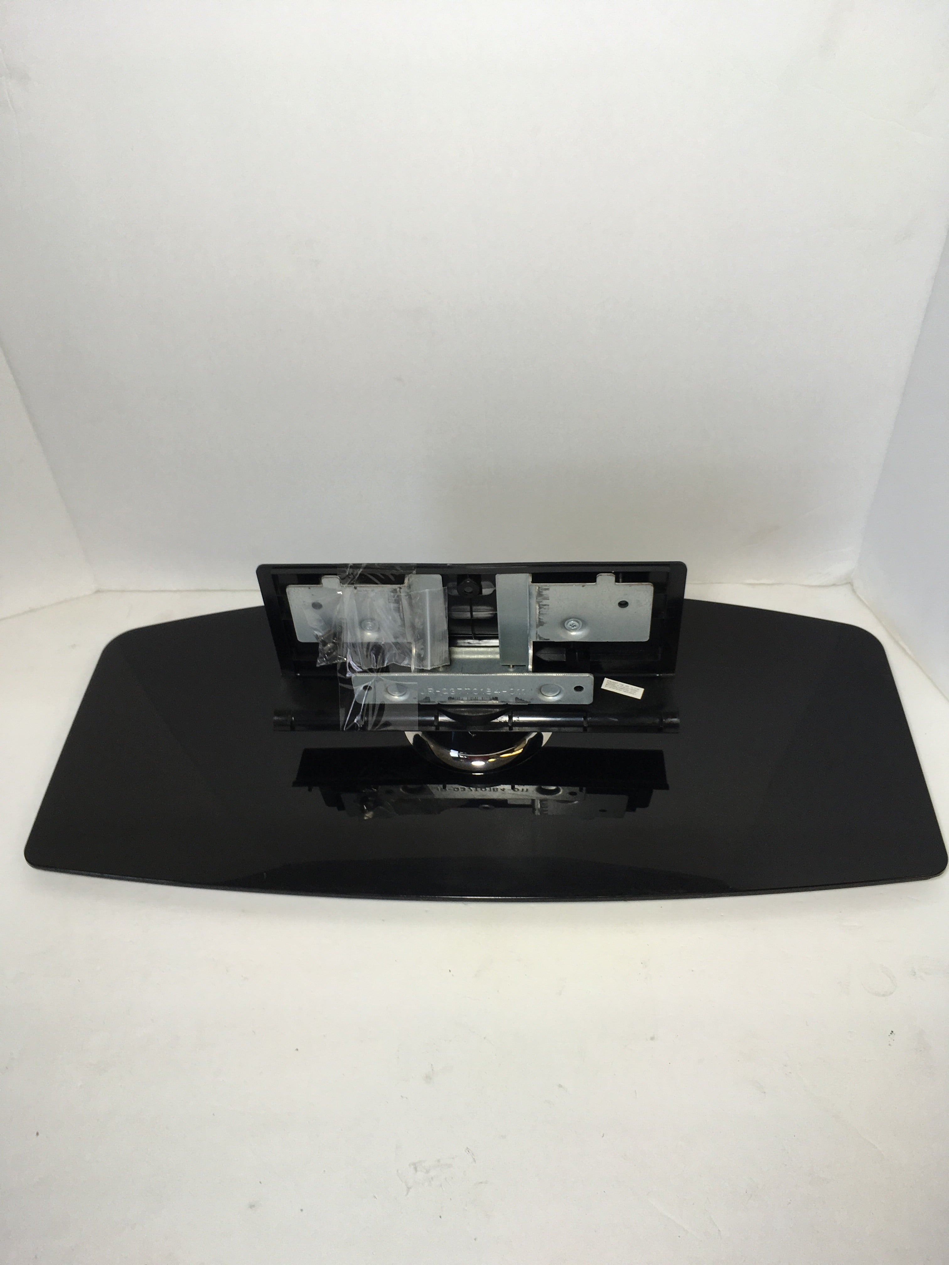 Vizio 705TXA34N11 Stand