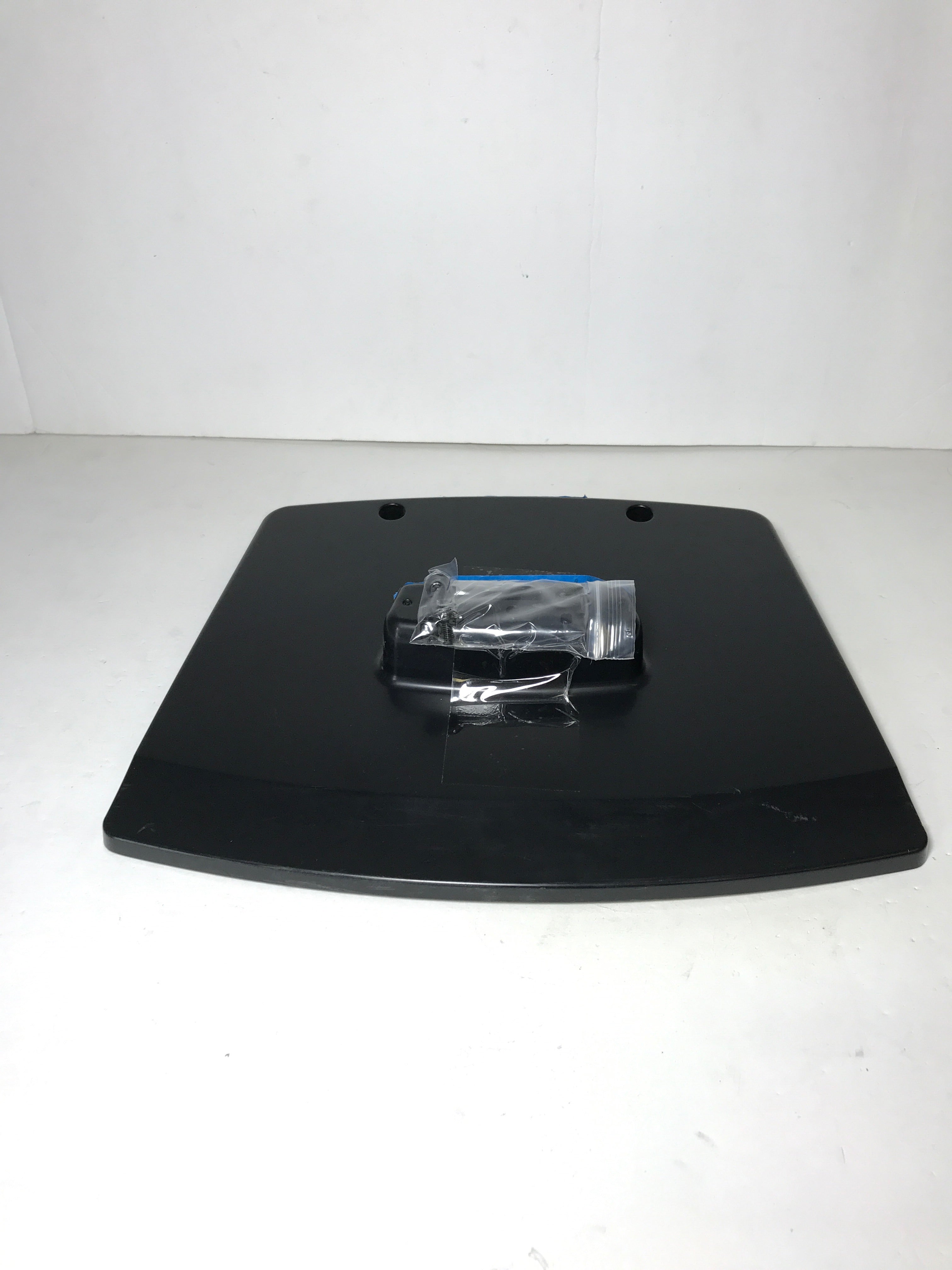 Sylvania A91N1UH TV Stand/Base for LC220SL1