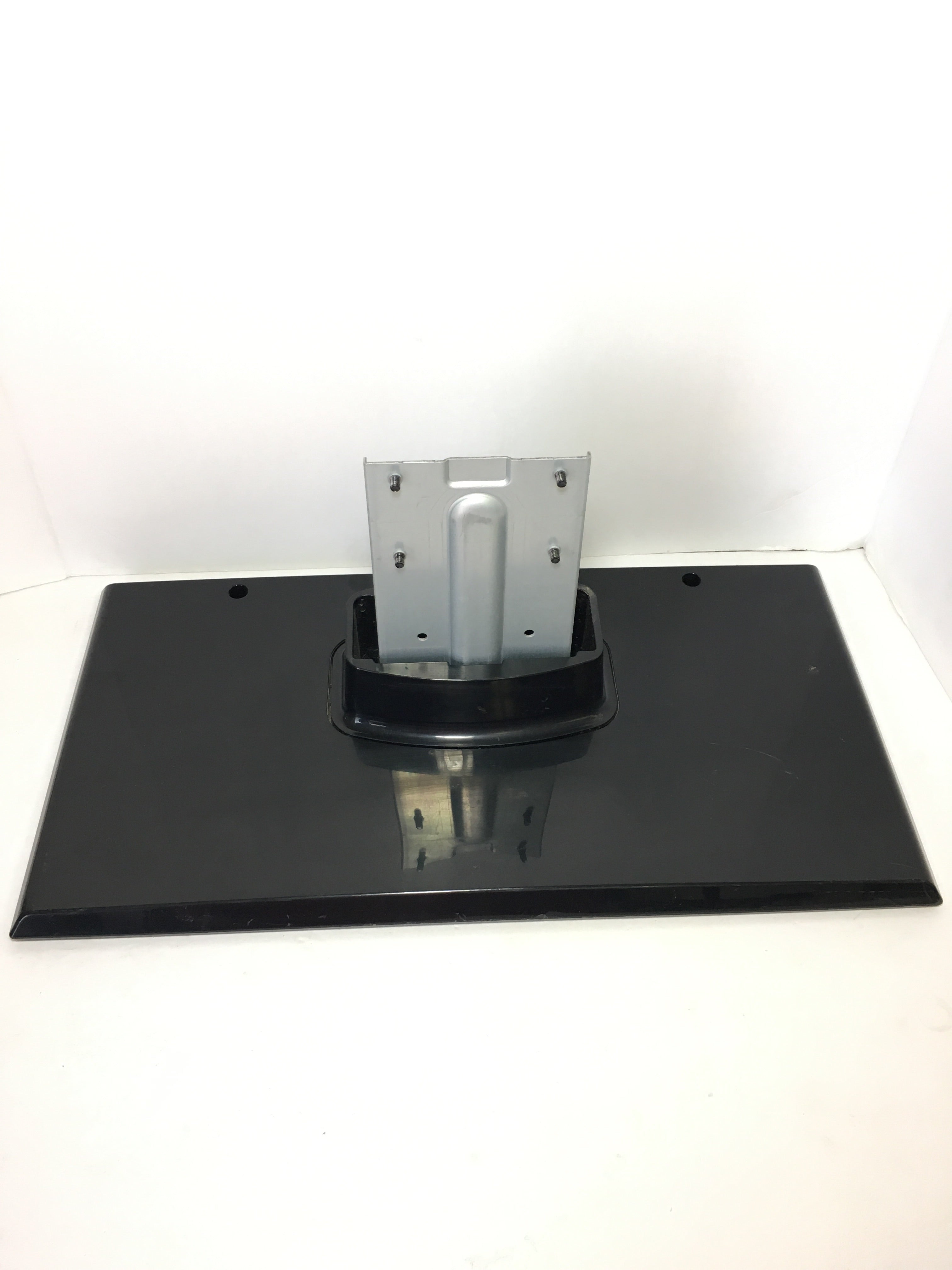 Emerson LC401EM2F TV Stand/Base