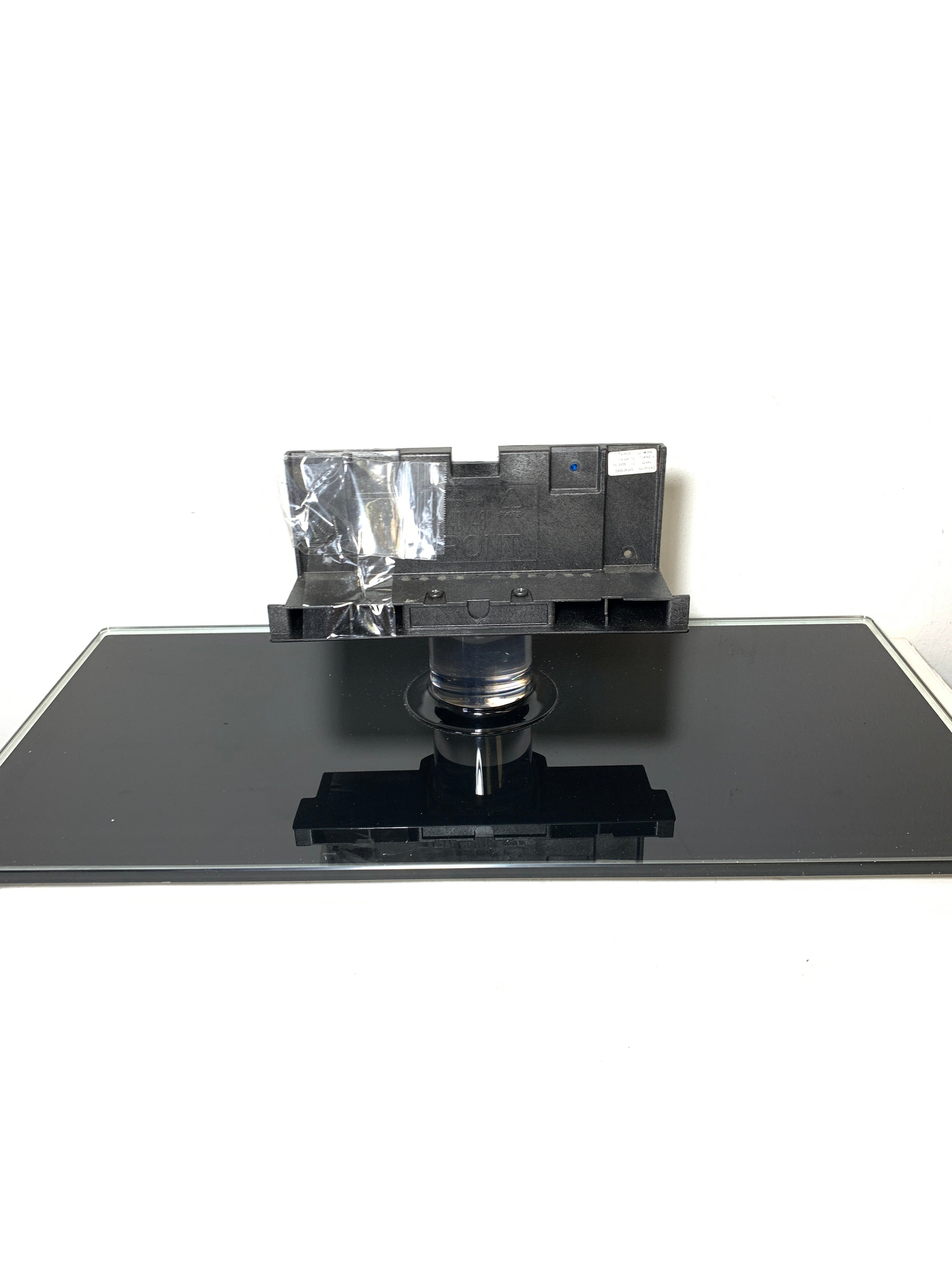 Samsung BN96-12762B / BN96-12795C / BN96-10689A TV Stand/Base