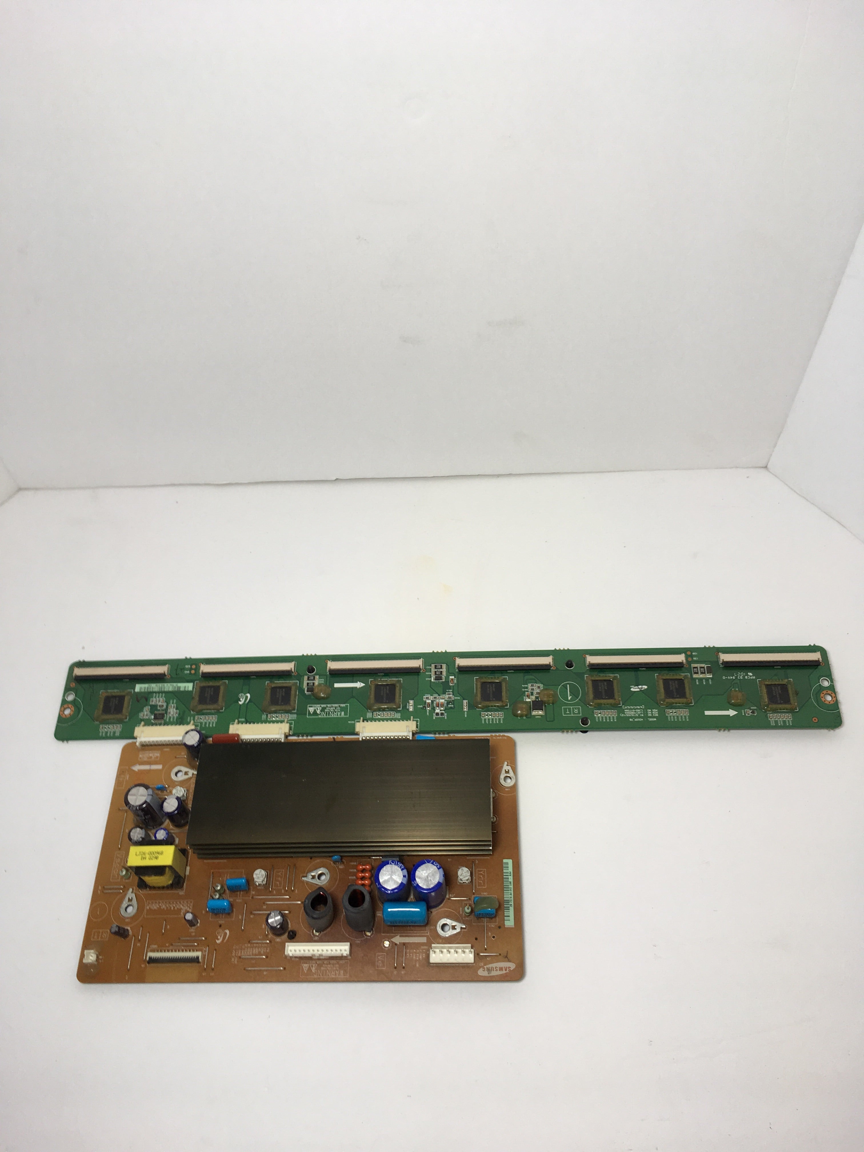 Samsung BN96-13069A Y-Main & Buffer Board (Samsung Models Upgrade firmware after install)